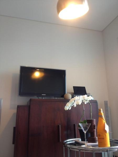 2 Bedrooms - Thamrin Executive Apartment At Jakarta Center Exterior photo